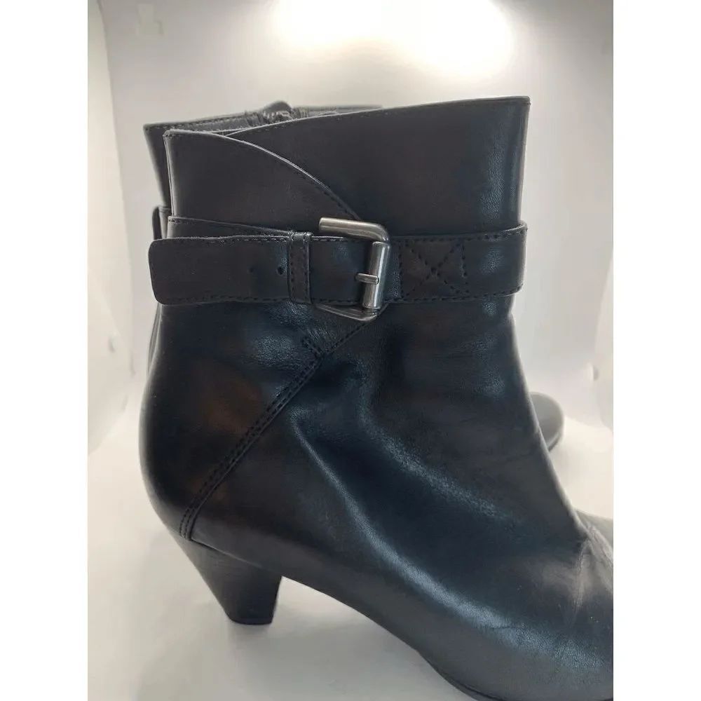 ECCO Black Boot - Picture 5 of 10